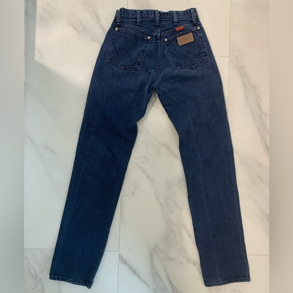 Wrangler High Waisted Women Denim - Picture 2 of 10